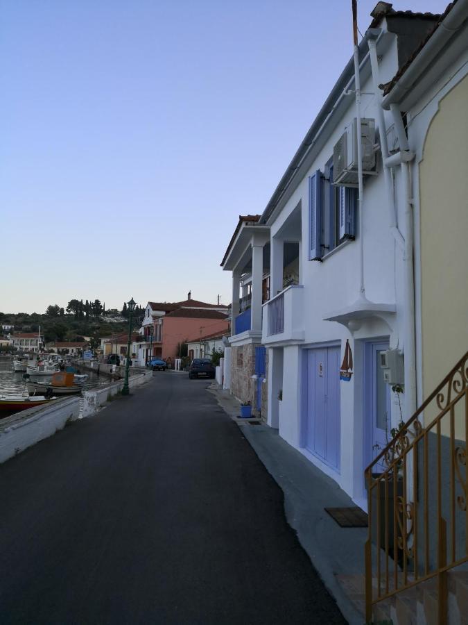 Villa Cavos Seaside House Vathí - Ítaca Exterior foto